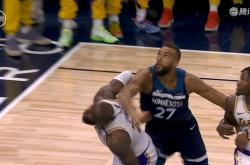 开云APP-加拿大男篮鏖战希腊男篮，戈贝尔制霸全场的简单介绍