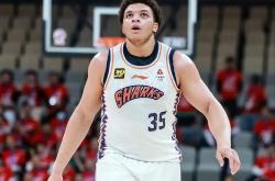 开云体育中国-丹麦队横扫马来西亚队，辛杜状态火热