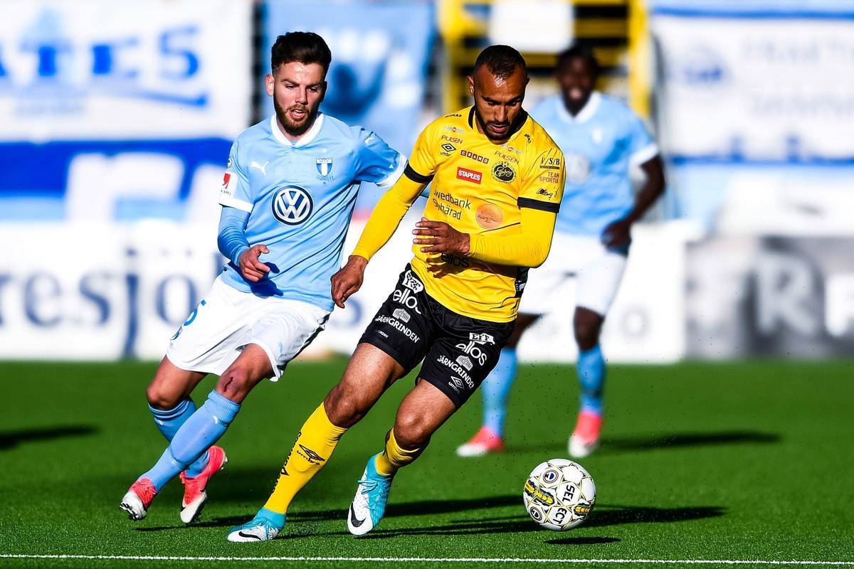 欧冠半决赛揭幕,球队实力对抗比分胶着 欧冠半决赛揭幕,球队实力对抗比分胶着