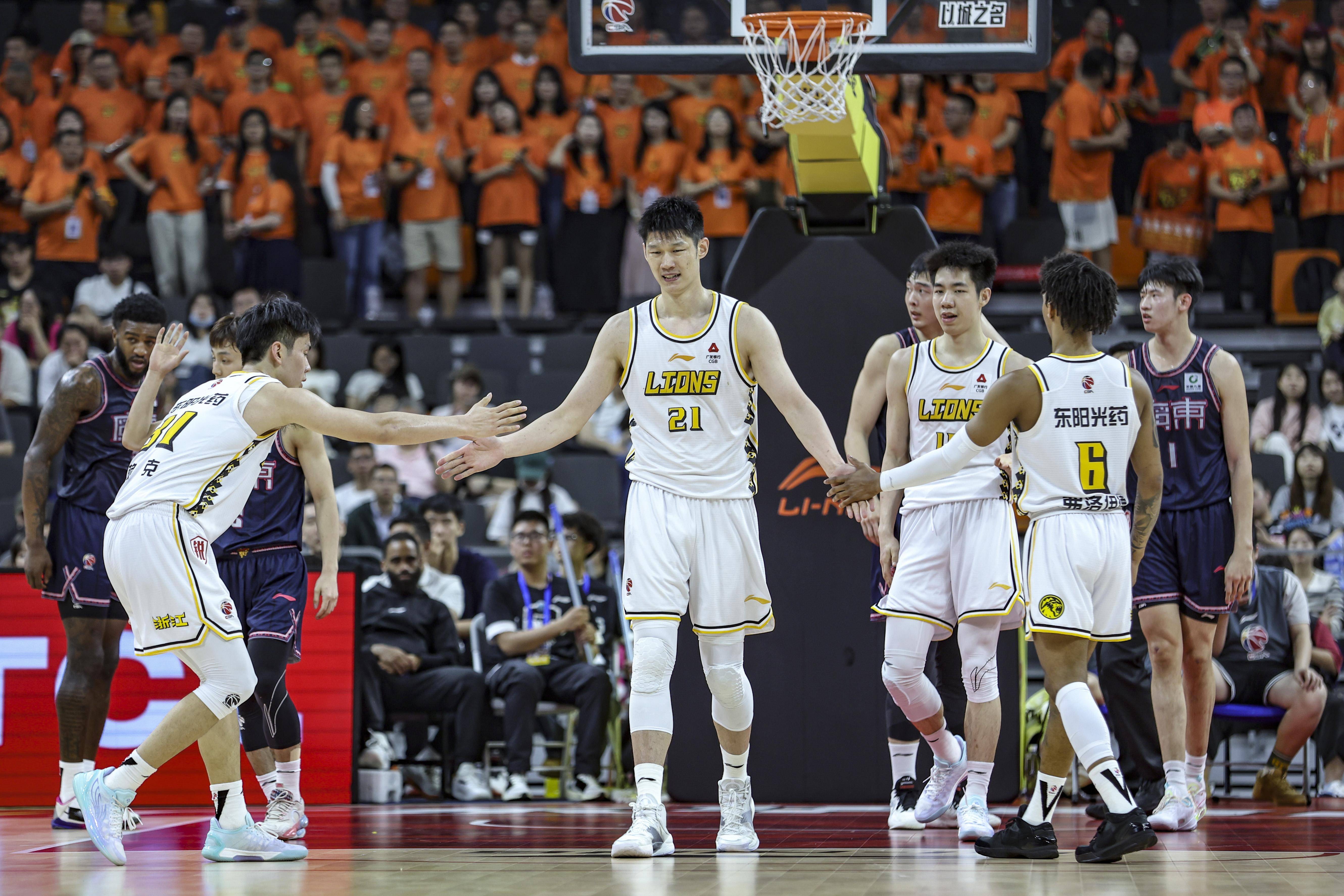 浙江男篮大比分击败辽宁,成功晋级! 浙江男篮大比分击败辽宁,成功晋级!